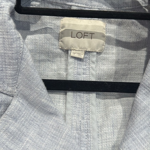 LOFT Soft Gray Suit Jacket - Picture 5 of 8